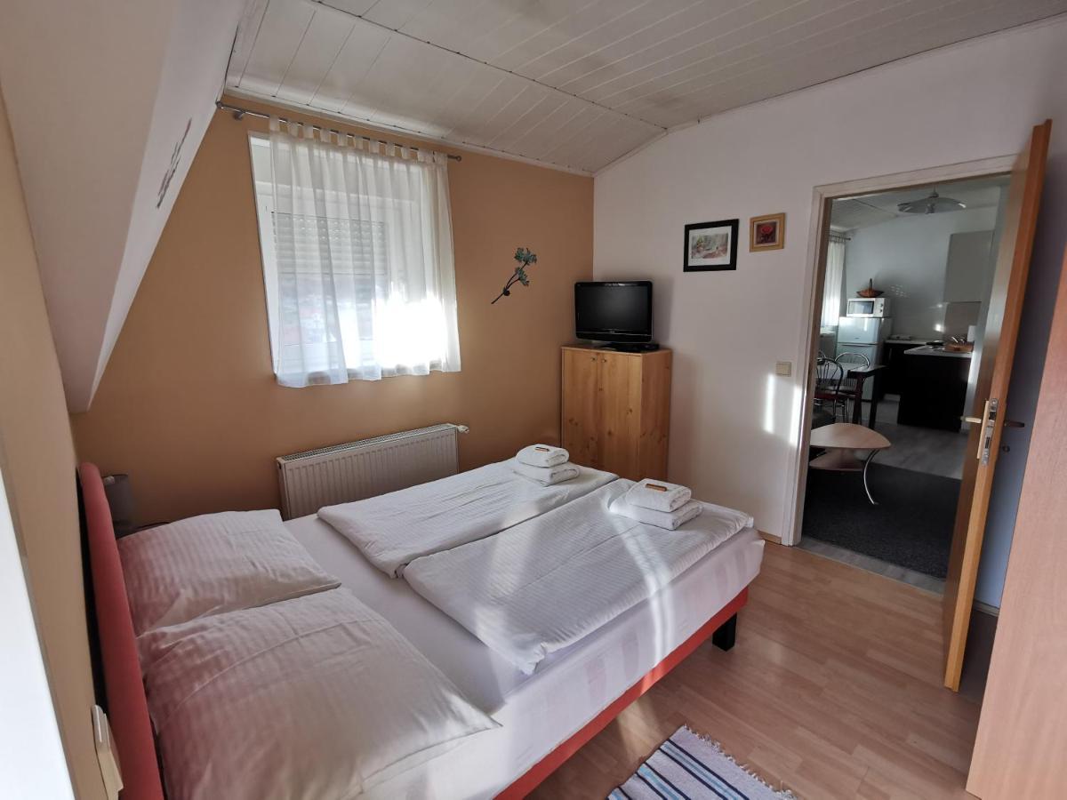 Apartmani Fuckar Krapinske Toplice Exterior photo